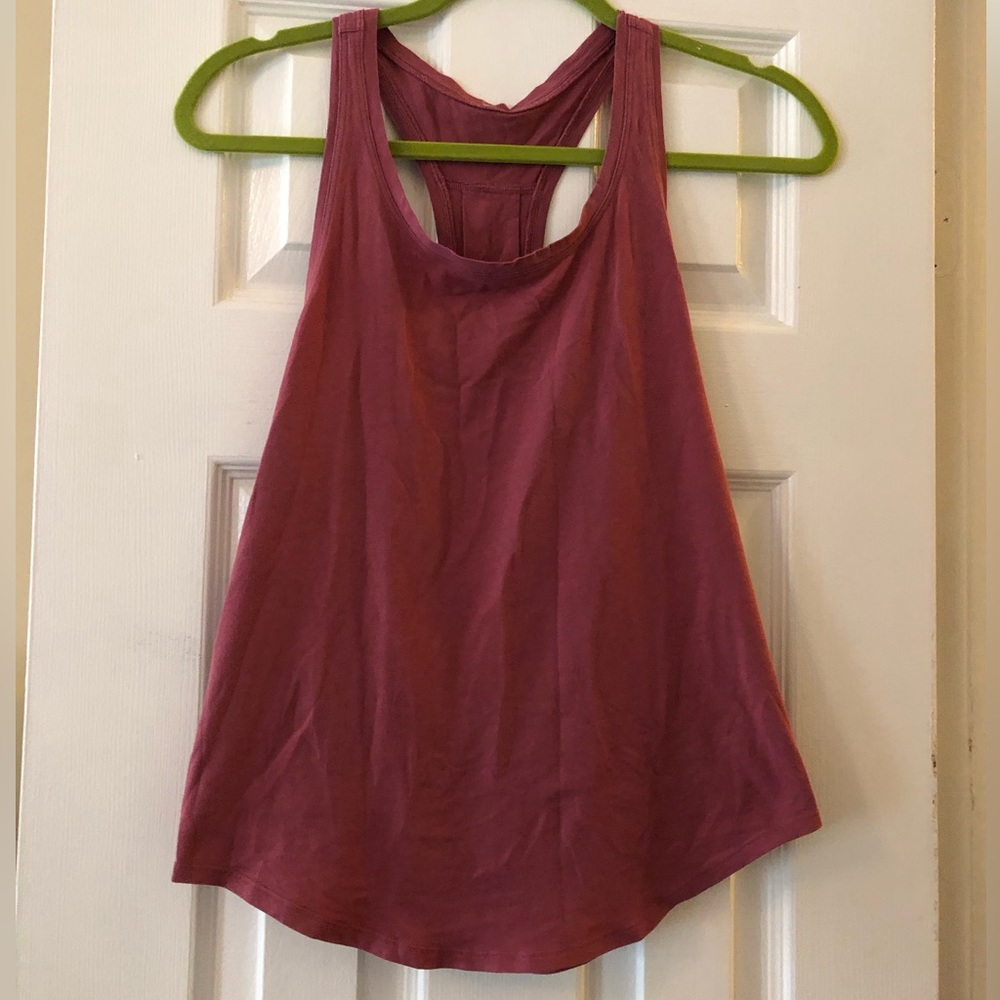 lululemon dusty rose love tank pleated size 2